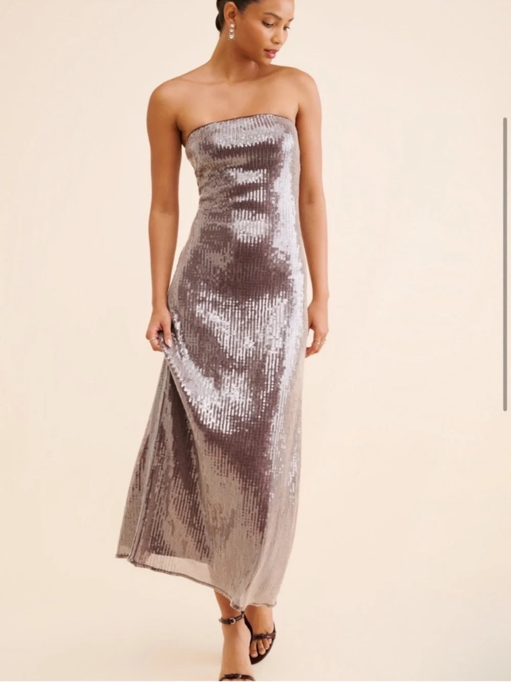 prom dresses with built in corsets LaDivine CD948 Corset Strapless Long Dress Color:Cornsilk holidaypartylooks24 Ganni 'Velvet Sequins Mini' The lace fabric is